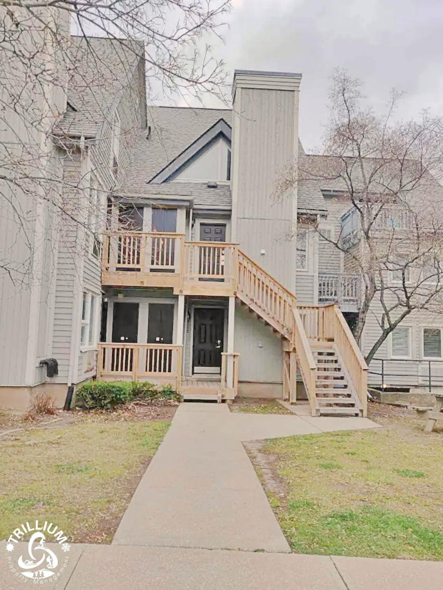 Blue Mountain, Collingwood - Loft Condo, Sleeps 4 블루마운틴 외부 사진